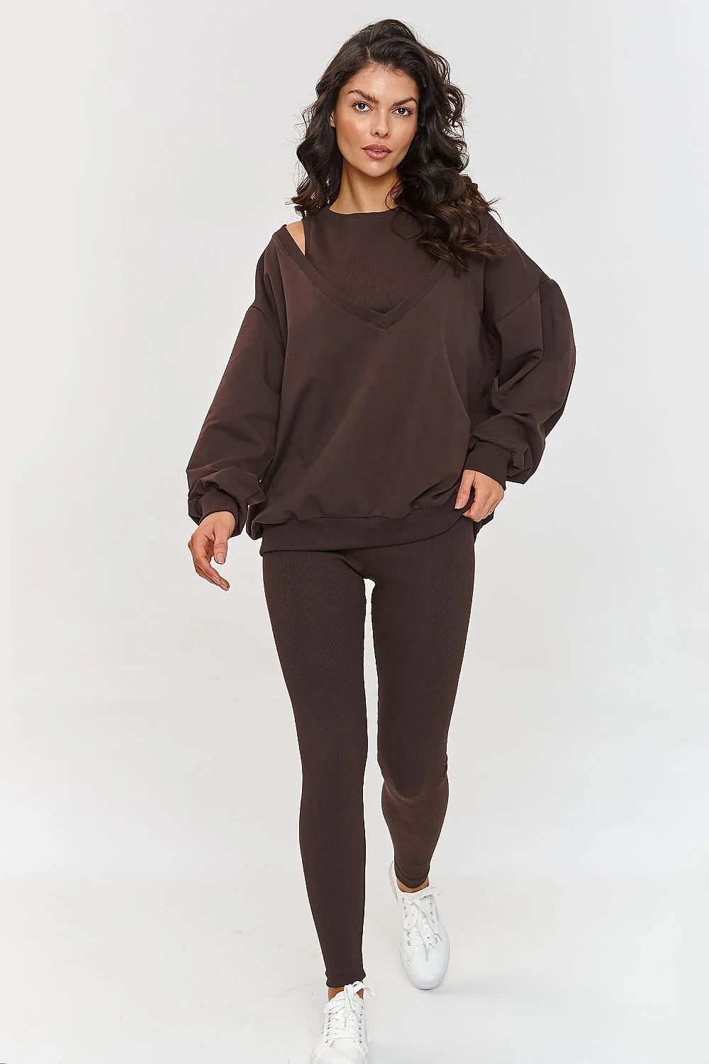 Makadamia ensemble lounge femme sweat oversize colVsuperposé manches ballon finitions côtelées legging taille haute ajusté côtelé molletonné