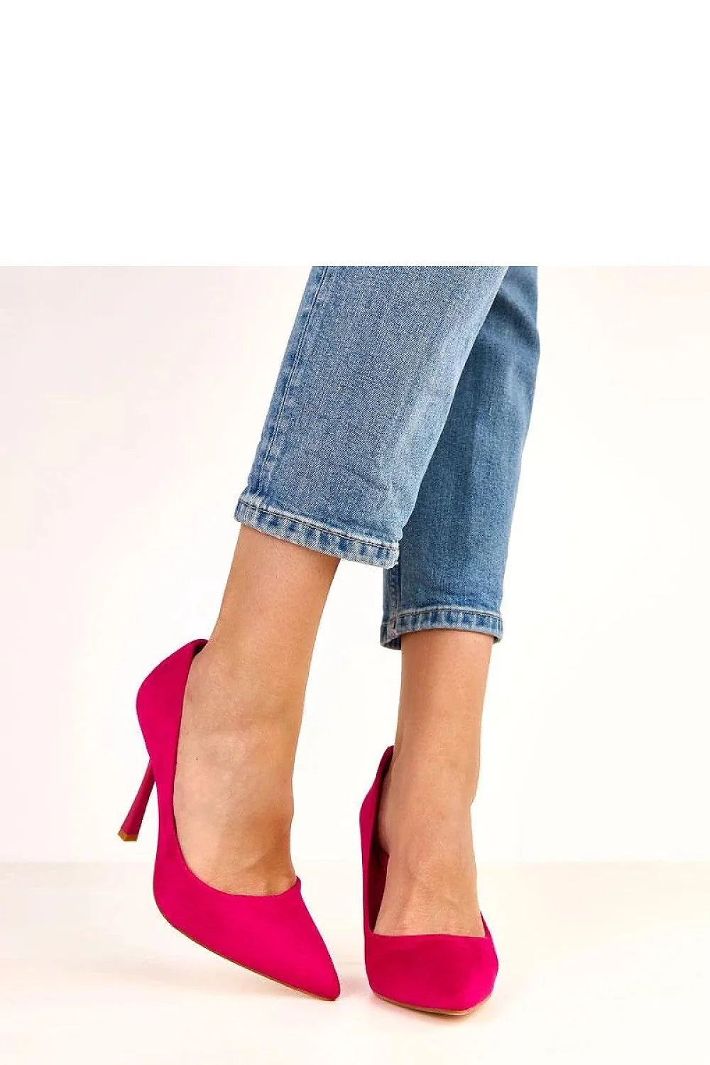escarpins femme talons aiguilles onze centimètres velouté fuchsia cuir suédé écologique bout pointu silhouette effilée slipon confortable féminine