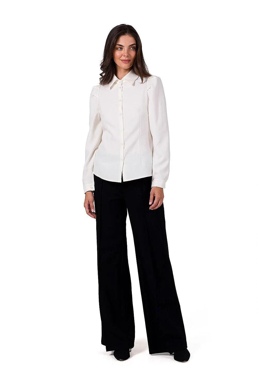chemise manches longues col classique blanc ivoire femme ajustée boutonnée popeline coton pincettes poignets bouton professionnelle élégante intemporelle