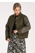 veste bomber courte kaki femme corps laine mélangée structurée manches matelassées nylon brillant col mao boutons pression dorés
