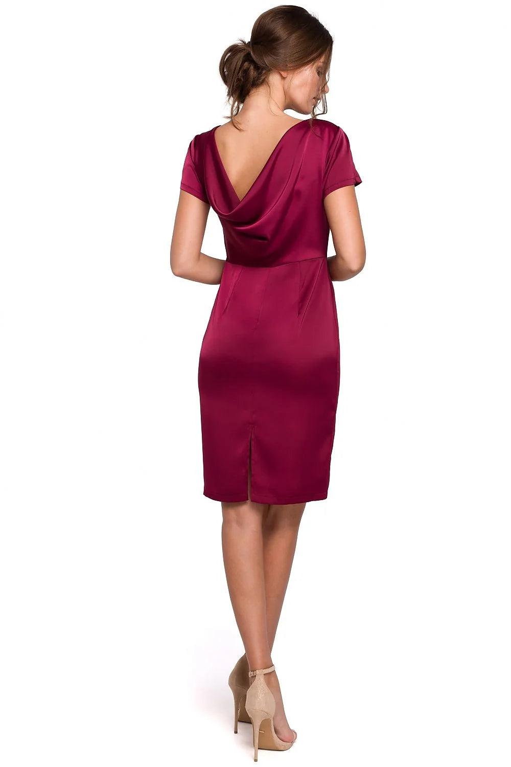 Robe cocktail satin bleu marine élégante ajustée manches courtes pour soirées femmes style classique