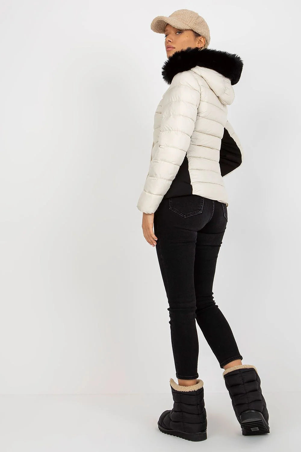 Veste d'hiver pour femme en duvet matelassée manches longues capuche détachable fourrure décorative fermeture éclair et boutons-pression polyester 100 %
