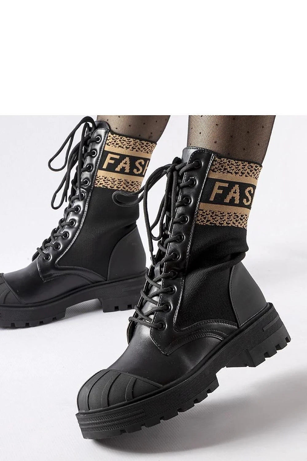 Bottes militaires féminines en cuir et tissu noir beige motifs chevrons semelle épaisse laces ajustables tallage confortable