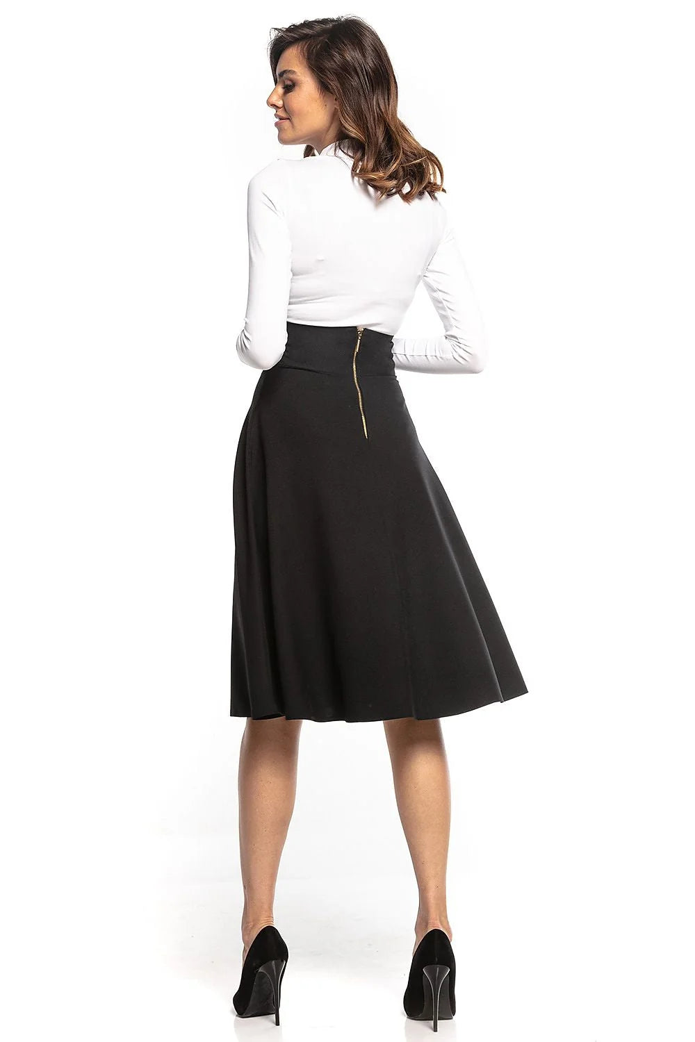 Jupe midi noire évasée coton style élégant intemporel sophistiqué taille haute mode féminine chic