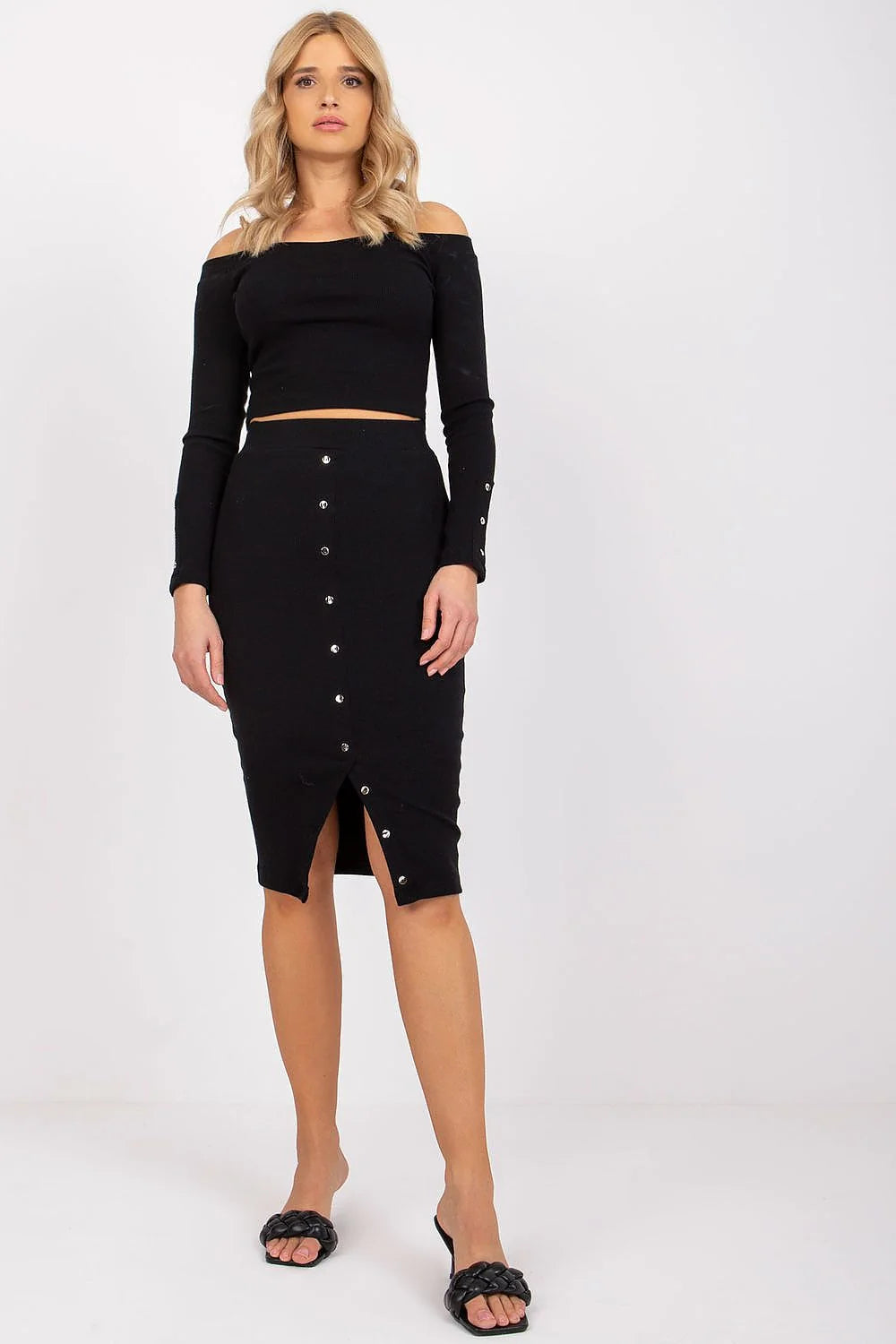 ensemble femme bardot croptop manches longues jupe crayon midi taille haute maille côtelée extensible moulante boutons argentés fente