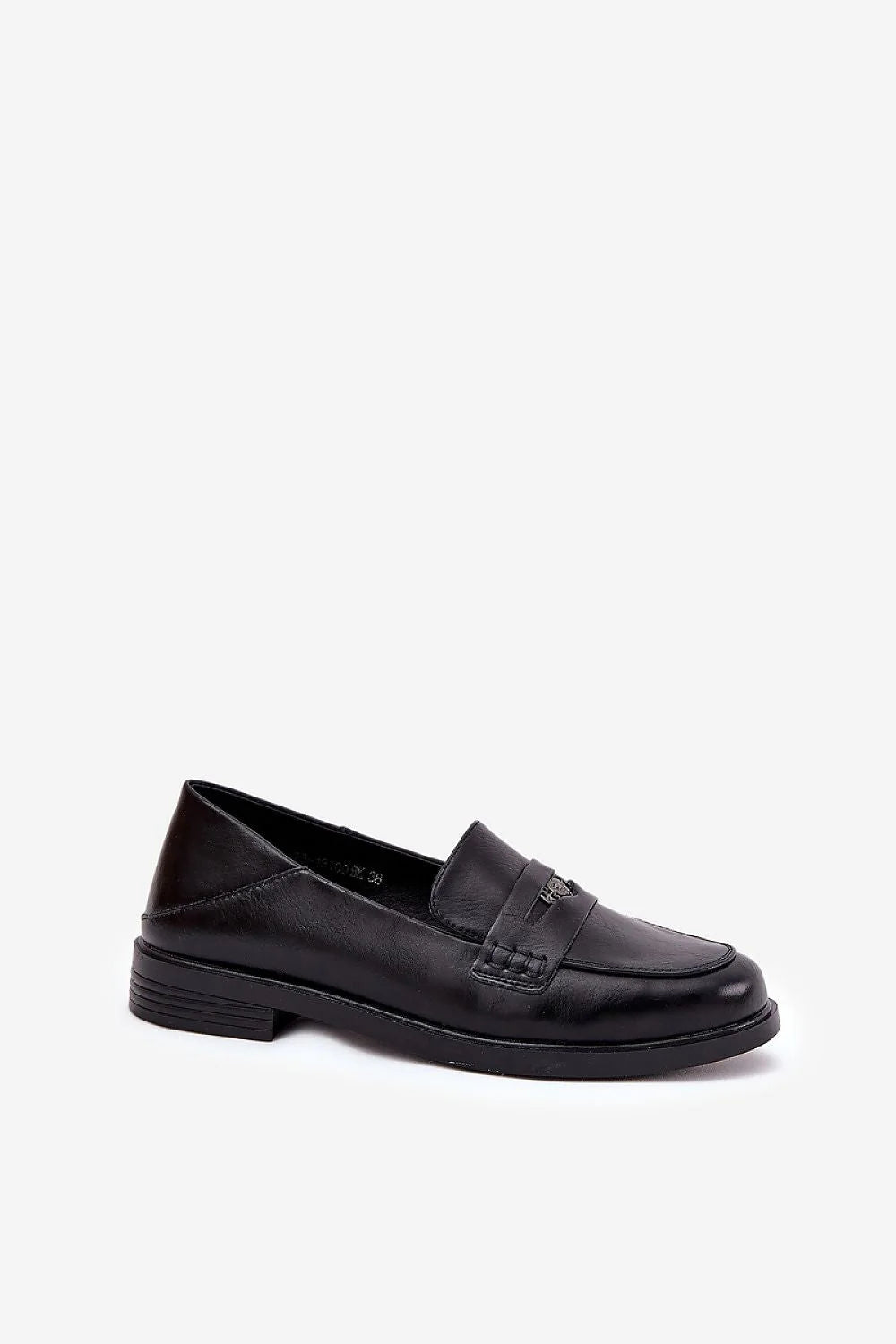 mocassins femme naturel noir élégant intemporel sophistiqué bout arrondi mors métal discret semelle caoutchouc talon plat confort doublure cuir