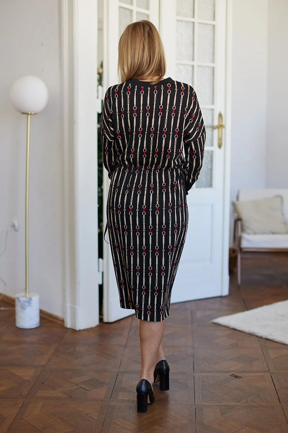 Robe de jour élégante La Aurora motifs géométriques maille jacquard elastane lurex femmes matures longueur genou manches longues encolure ronde confortable