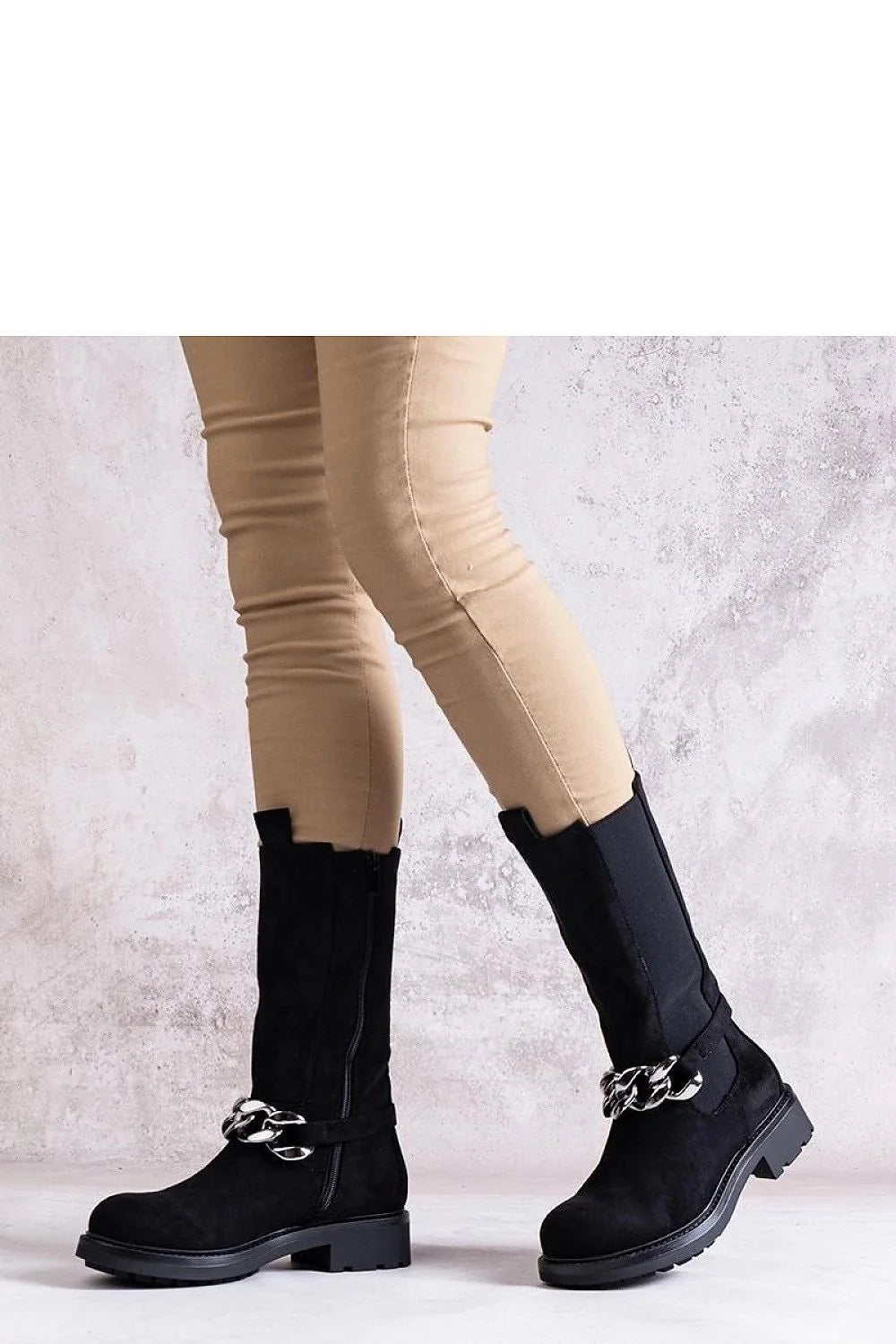 Bottes à talons Solea cuir noir chaîne métal hauteur genou zip latéral confort port semelle caoutchouc élégance moderne femmes