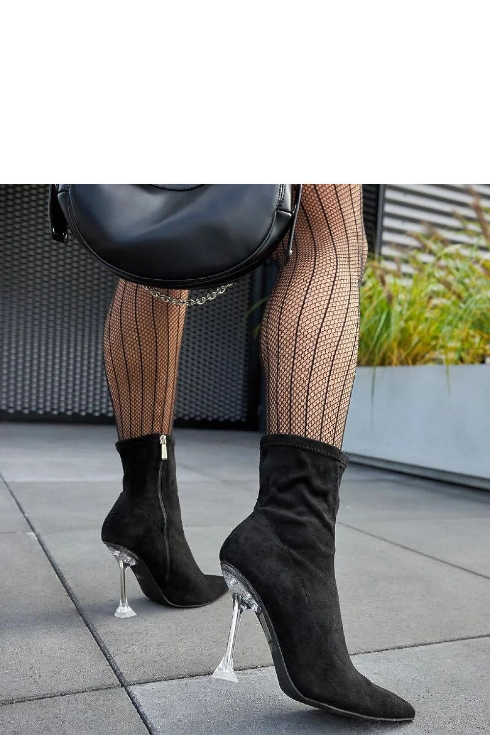 bottines femme noires suédine mi cheville tige ajustée bout pointu fermeture éclair latérale talon aiguille transparent sculpté