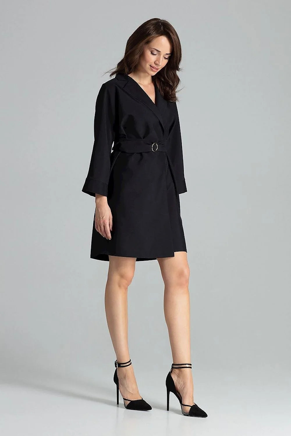 Robe élégante femme coton bleu profond col revers manches longues ceinture métallique moderne chic