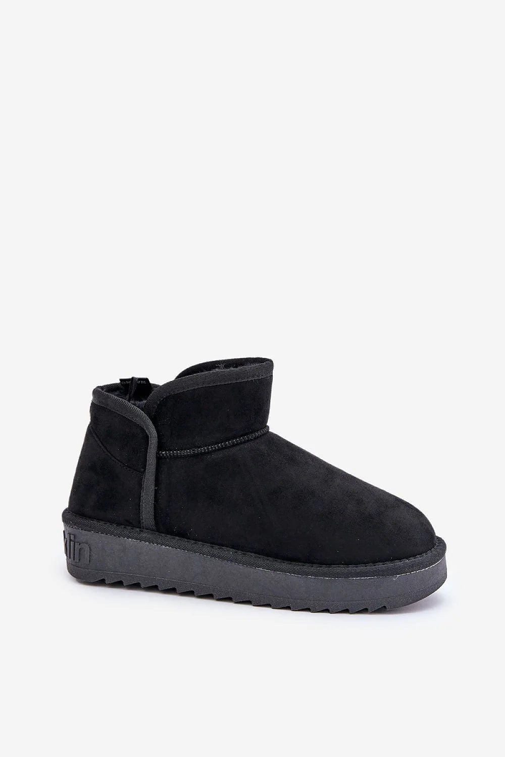 Bottes de neige microfibre pour femmes, style moderne, couleur noire, confort hivernal, semelle caoutchouc, doublure douce, looks élégants, design épuré