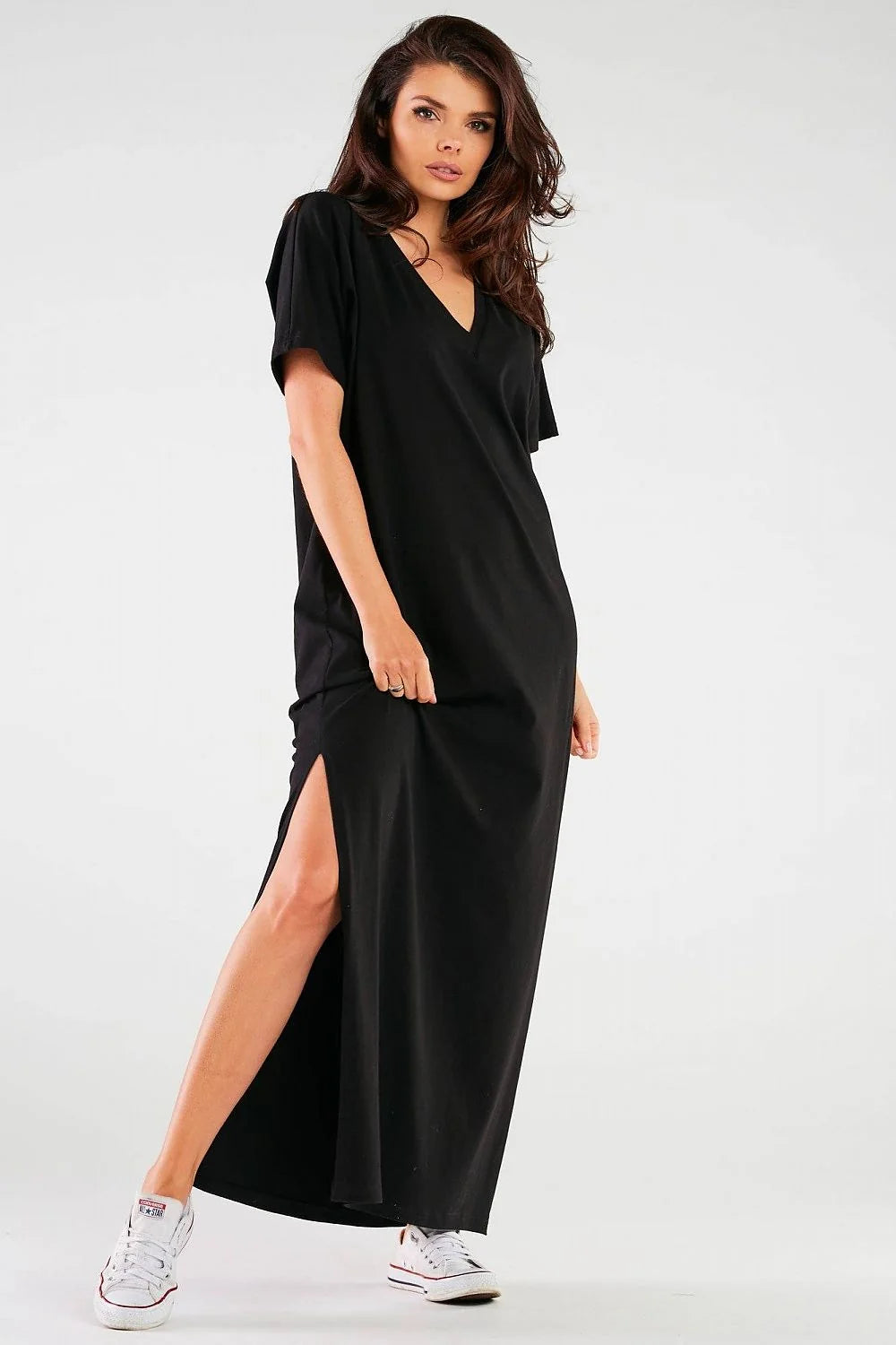 robe longue maxi noire oversize coupe droite décolleté V manches courtes fente latérale fluide jersey coton lycra confortable