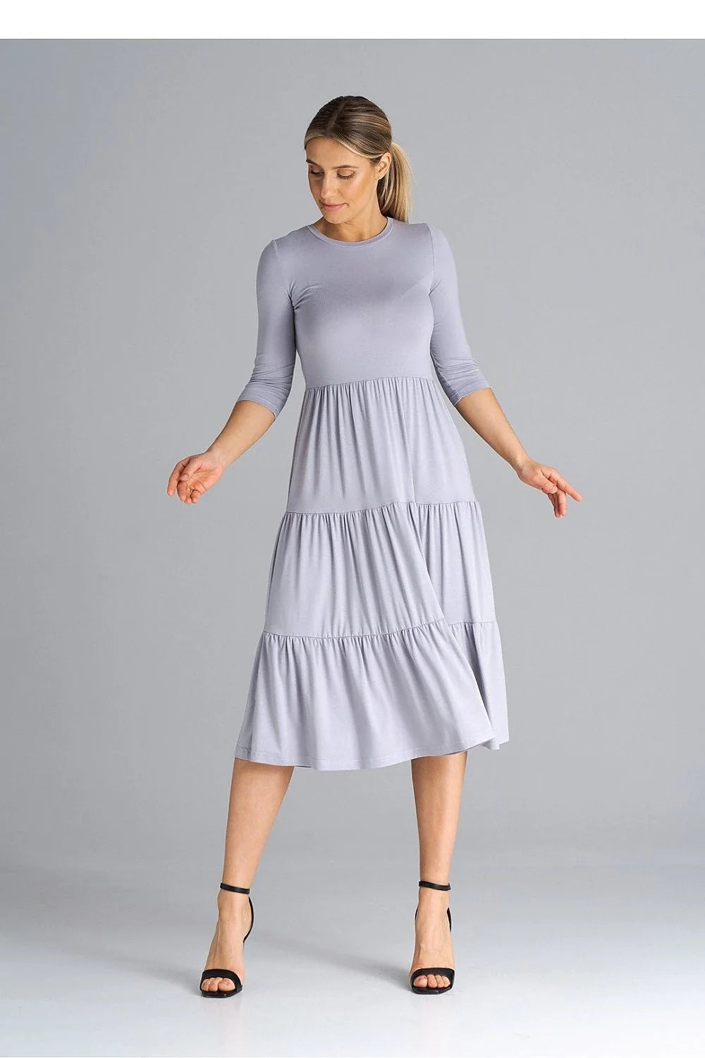Robe de jour élégante couleur gris clair manches 3/4 encolure ronde plis à la taille robe midi A-line polyester elasthanne femme