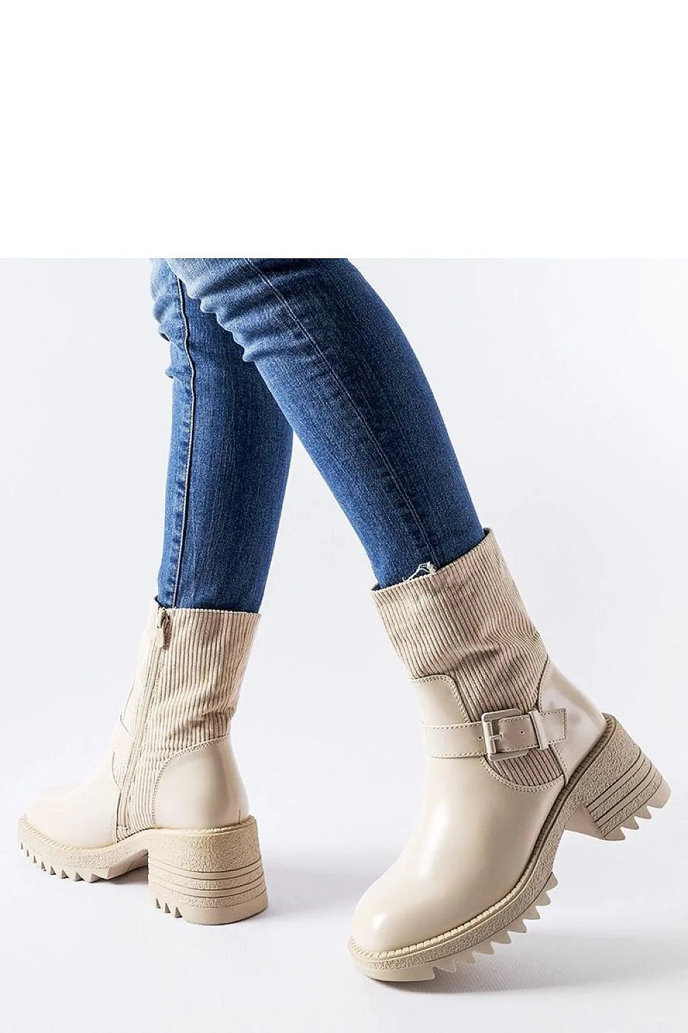 Bottes talons aiguille Solea cuir verni tissu côtelé beige moderne chic coupe haute cheville isolation semelle caoutchouc femmes saison froide