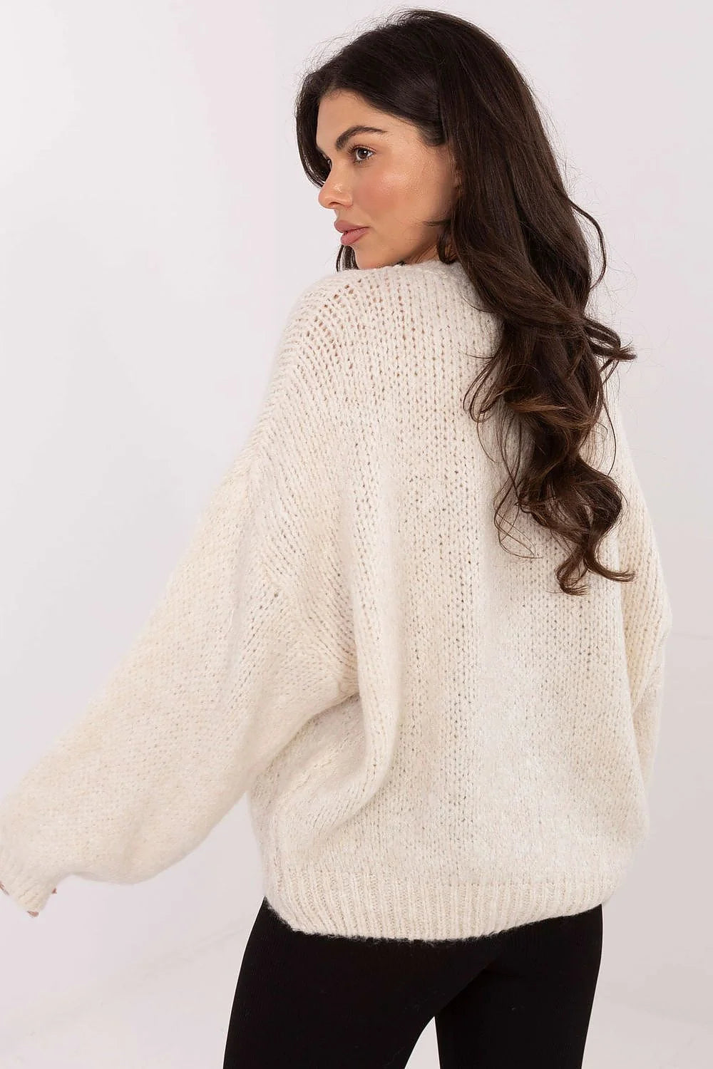 pull femme oversize grosse maille ecru col rond torsade centrale manches longues ballon bordcotes poignets duveteux chaud confortable cosy hanches