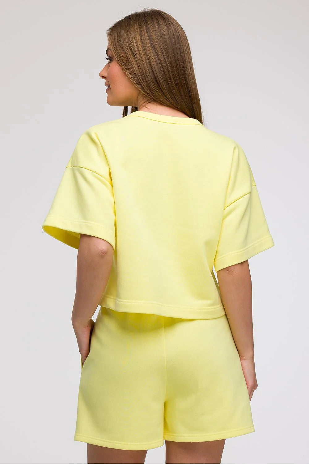 Sweatshirt Be Wear ample crop manches courtes col rond style minimaliste couleur pastel femme