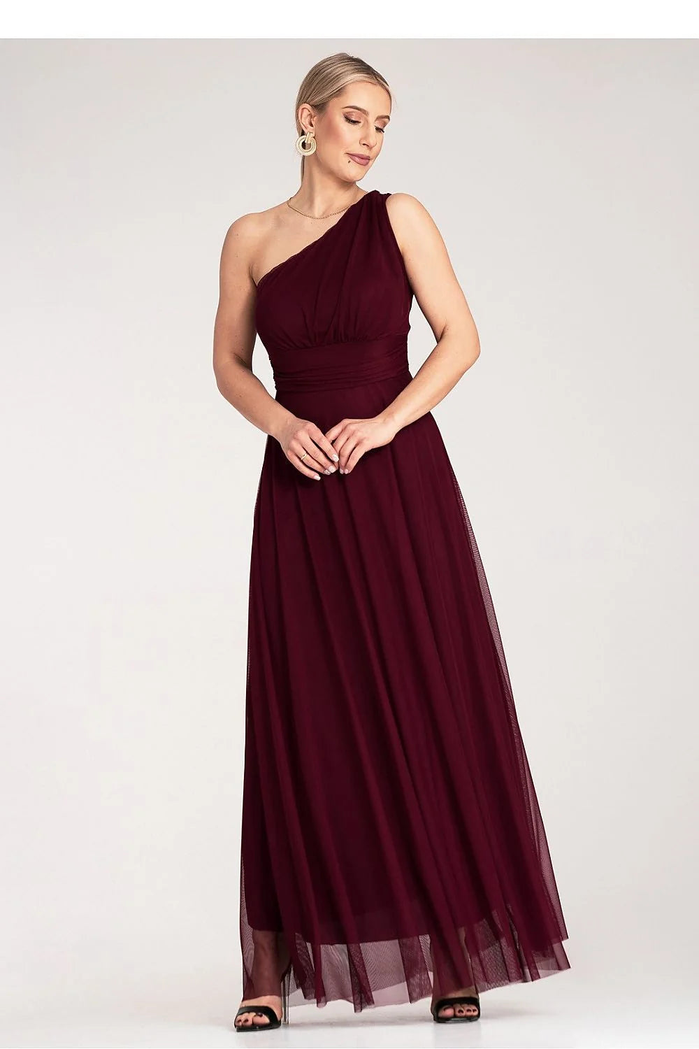 robe soirée longue asymétrique épaule dénudée bretelle large bustier drapé froncé taille empire ceinture jupe évasée fluide tulle bordeaux
