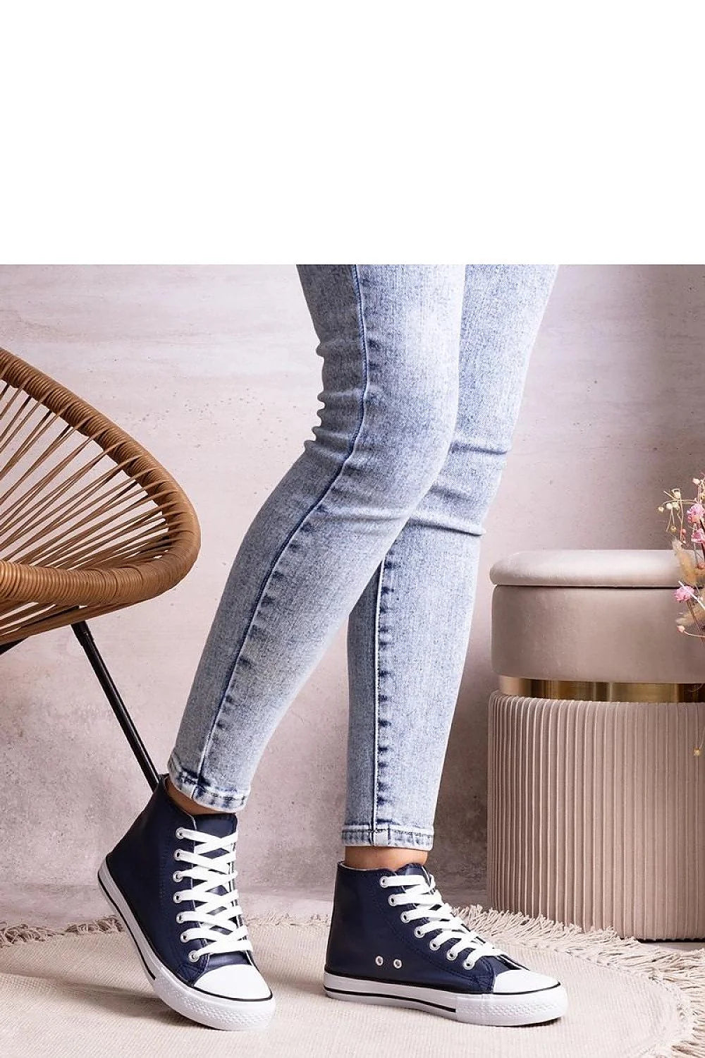 Solea baskets montantes femme casual urbain cuir écologique bleu marine semelle caoutchouc blanc lacets blancs œillets métalliques argentés maintien cheville