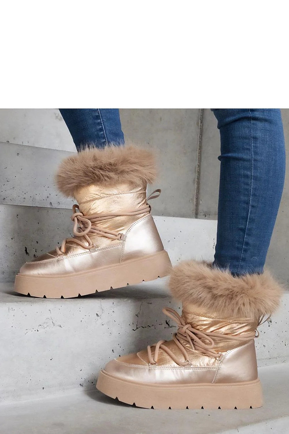 Bottes dorées pour femmes simili-cuir modernes chaudes hiver confortables semelle épaisse tendance à lacets