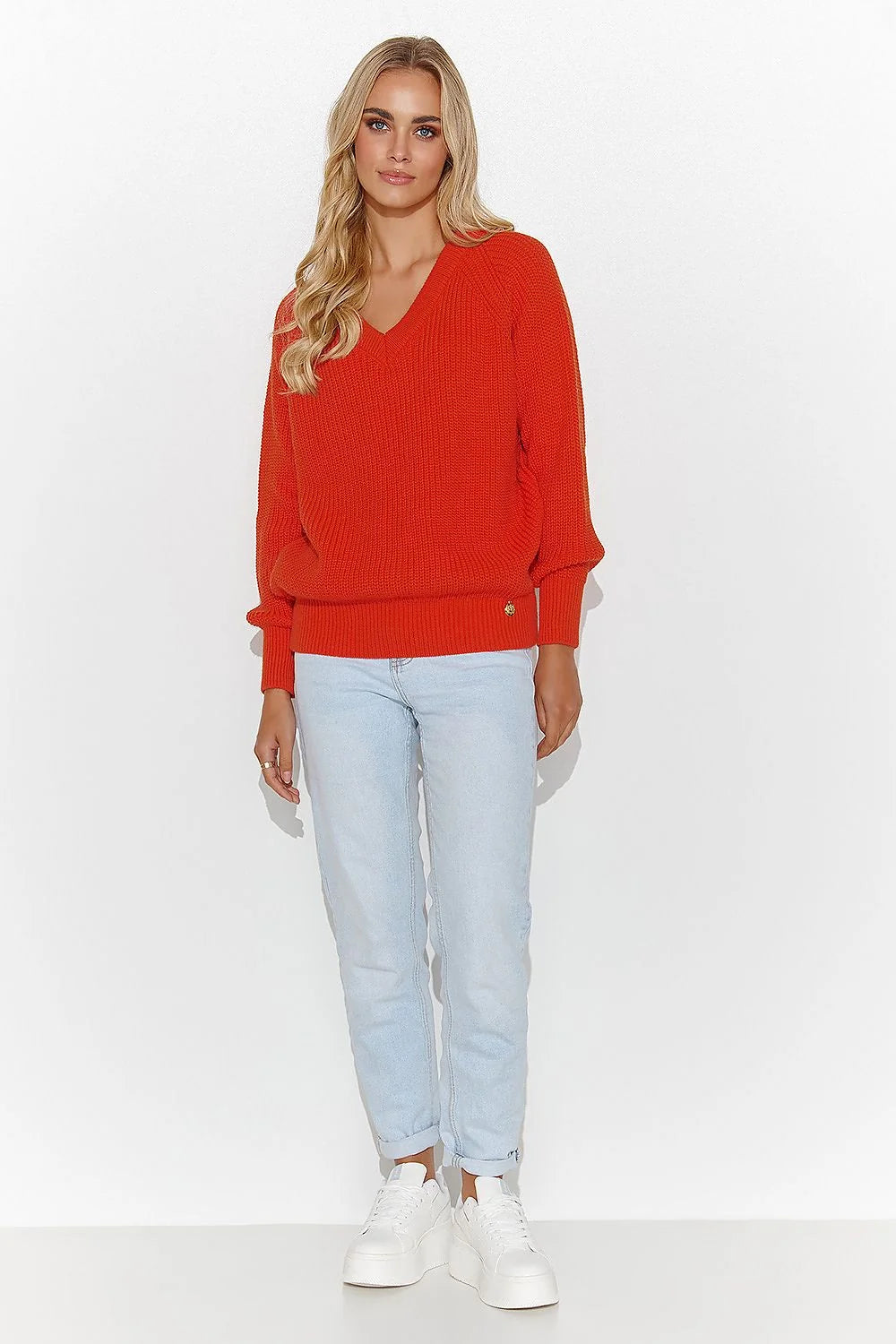 pullover femme maille épaisse colV raglan manches bouffantes bords côtelés oversize coupe relaxed hanches texture broche dorée rouge