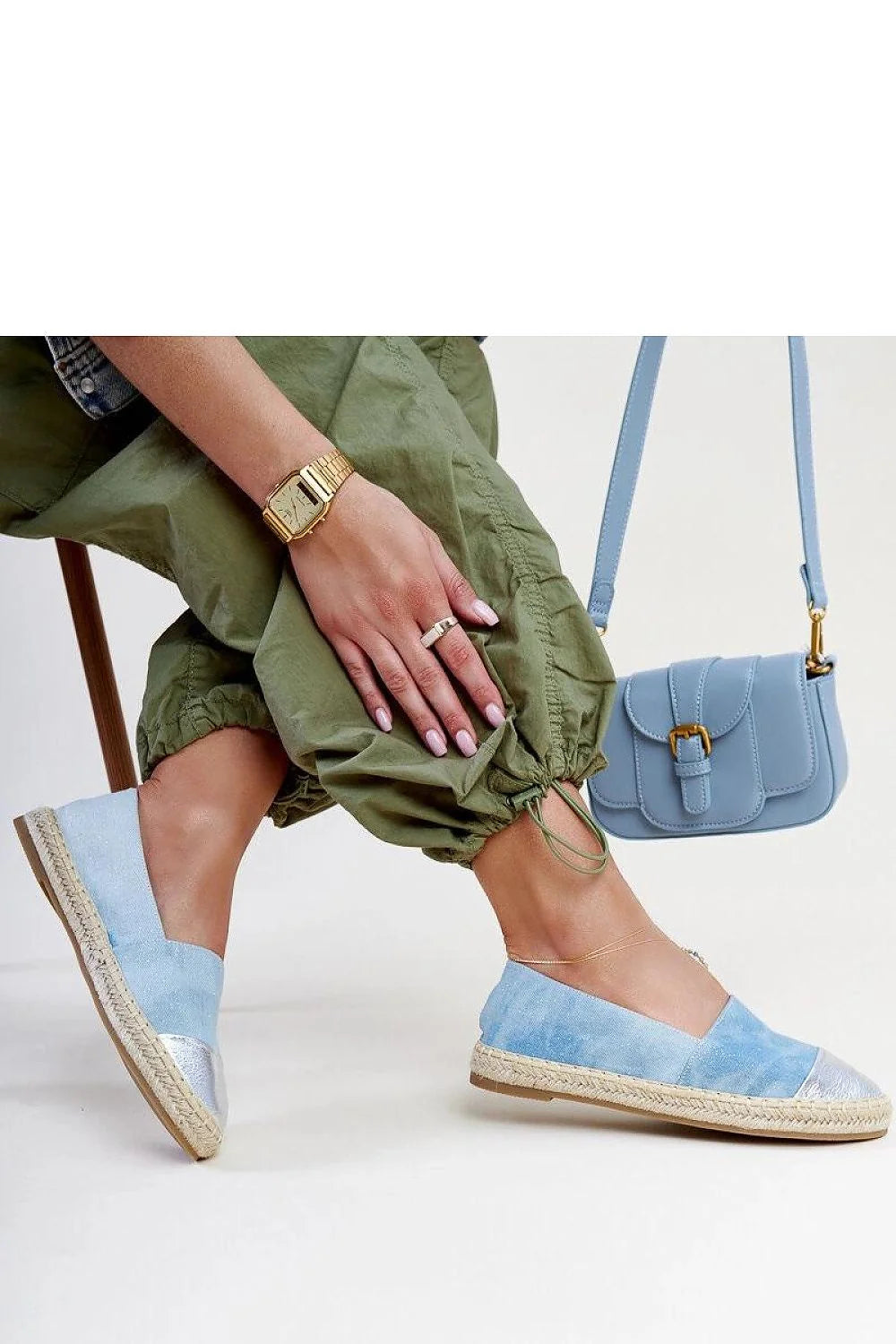 espadrille solea femme estivale bleu clair délavé textile embout argenté métallisé bout rond slipon plate semelle jute tressée rembourrée confortable