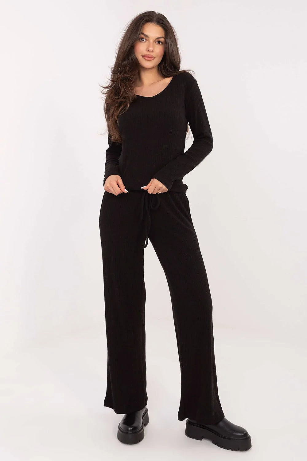 ensemble détente femme tricot côtelé noir colV manches longues pantalon taille élastique cordon ajusté extensible doux confortable polyvalent