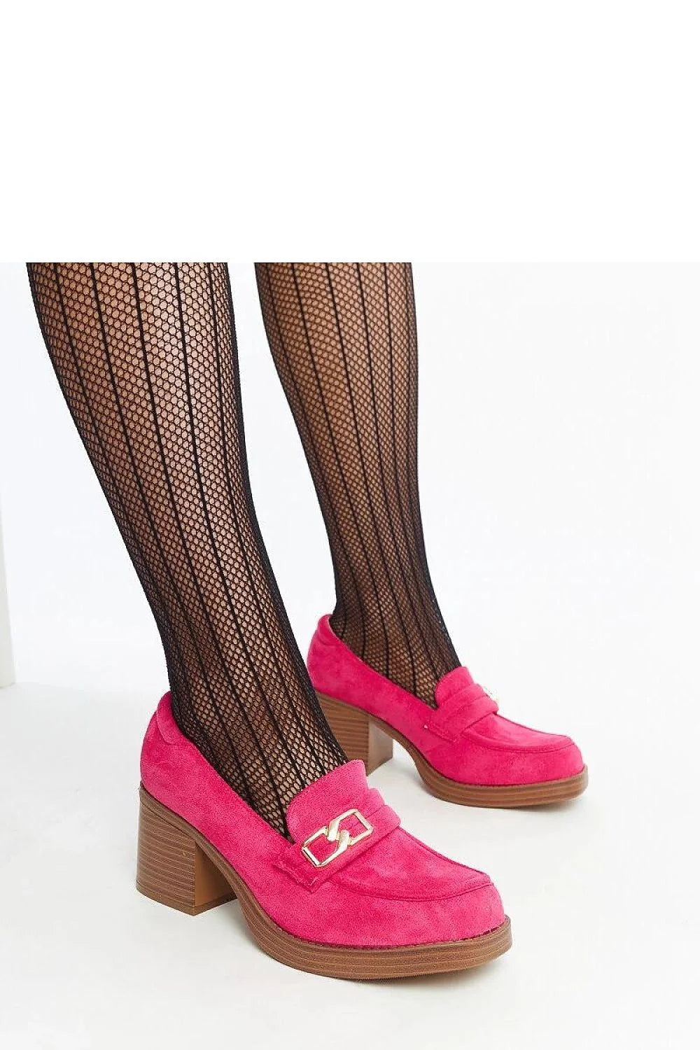 Chaussures basses Solea mocassins suédine fuchsia talon bois doré accessoires coordonnés femmes