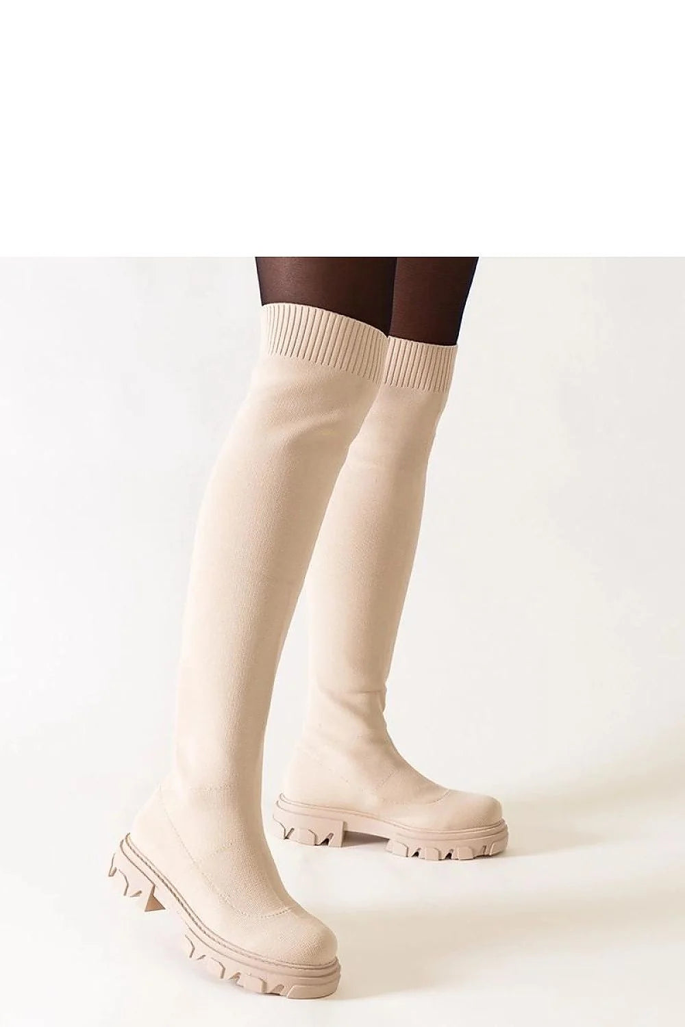 Bottes cuissardes beige maille élégantes modernes confortables semelle épaisse ajustées mode chic femmes
