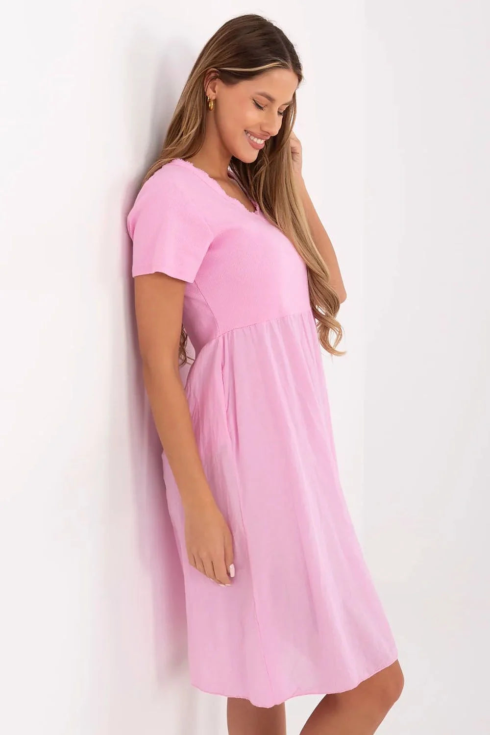 Robe d'été féminine évasée confortable Italy Moda coton élasthanne manches courtes col V rose pastel