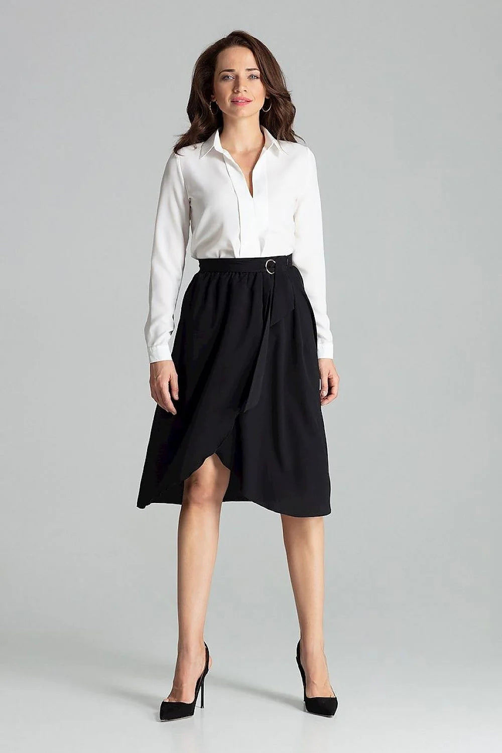 Ensemble chemisier jupe portefeuille coton polyester ajusté élégant professionnel femme silhouette raffinée occasions spéciales