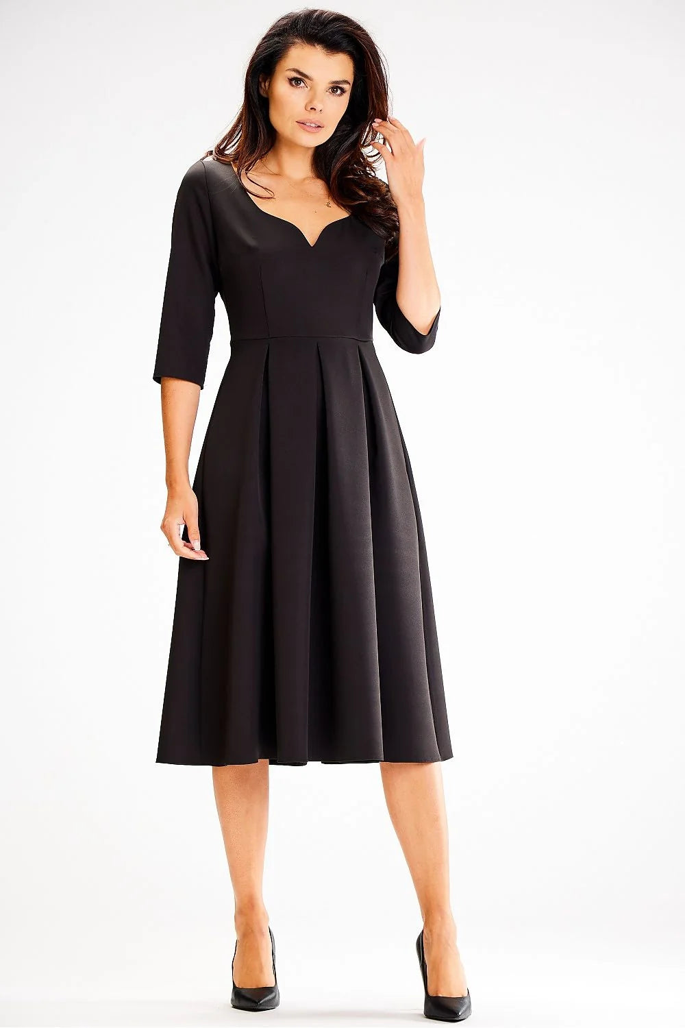 Robe élégante pour femmes en noir col cœur manches 3/4 taille marquée coupe évasée polyester elasthanne Taille S M L XL