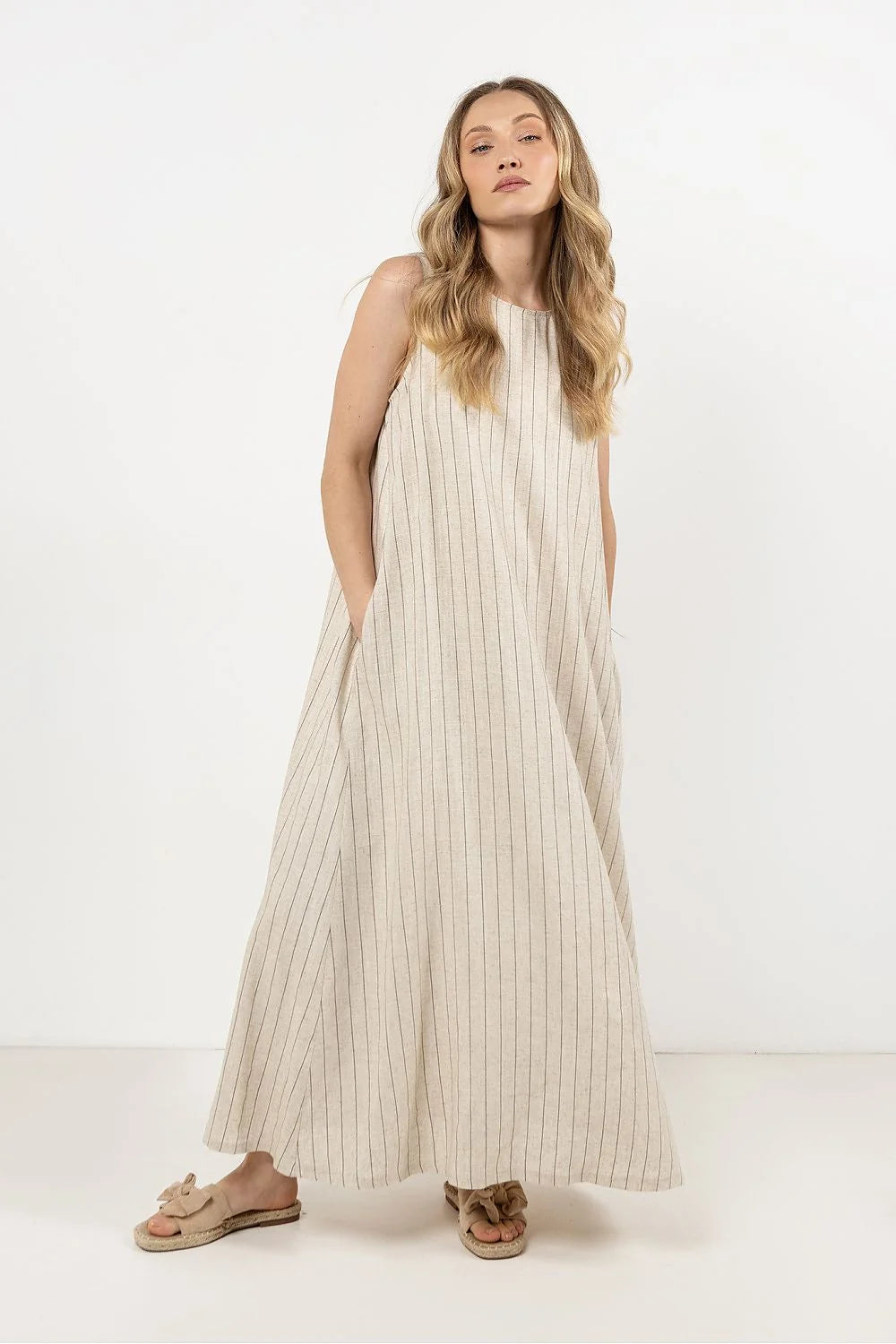 Robe de jour awama longue sans manches en lin coton rayures verticales beige clair femme