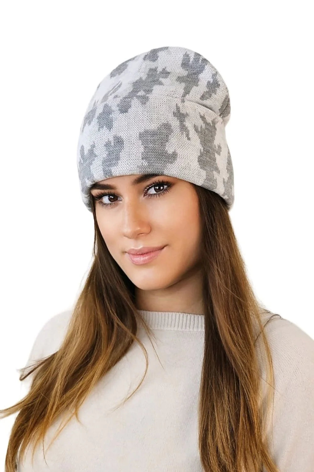 Bonnet d'hiver pour femme en tricot motif camouflage gris KAMEA coupe universelle sans pompon chaud et élégant