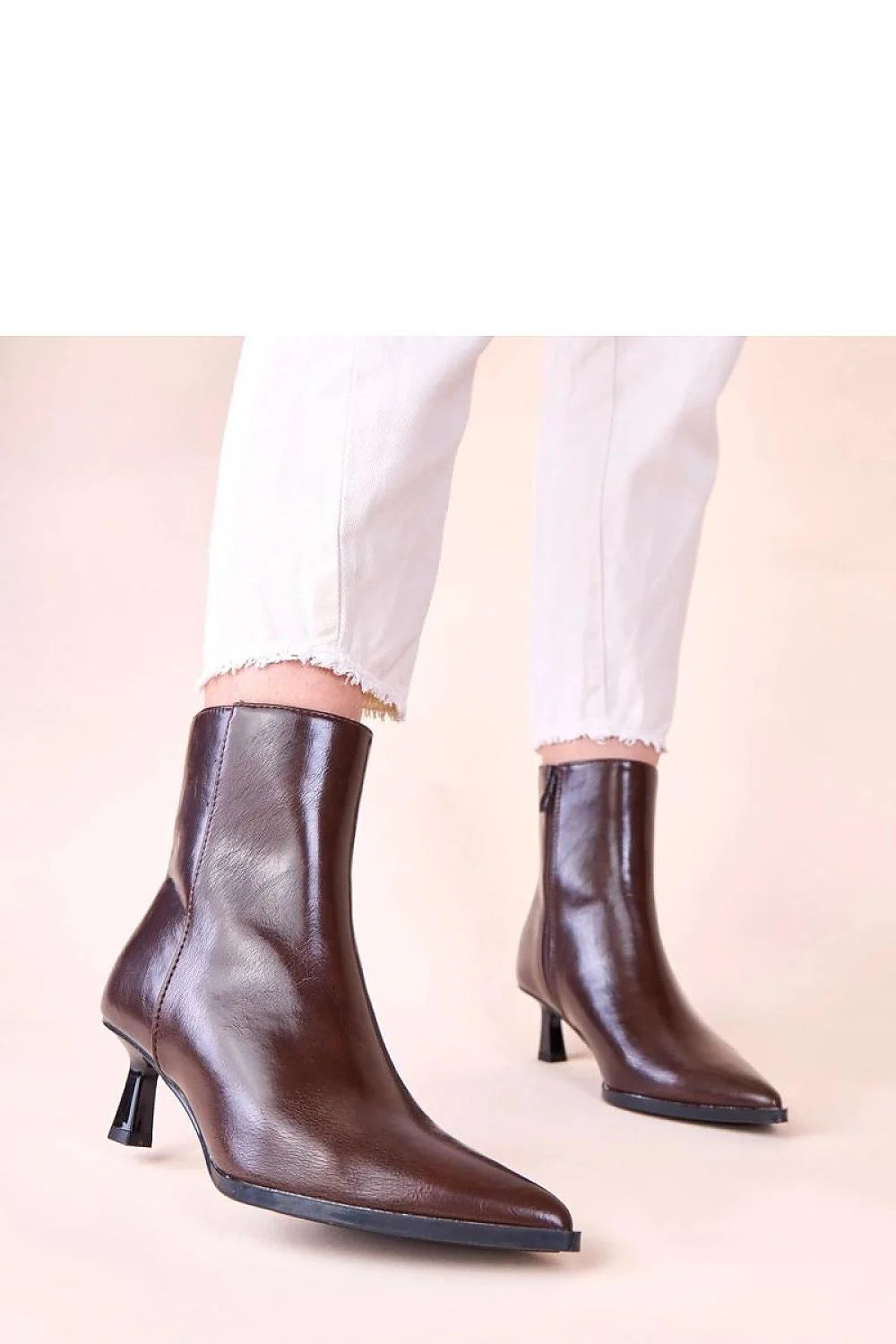 bottines brunes talons forme canard Mordi Gemre élégantes confortables cuir synthétique cheville fermeture latérale pointu profilé élancée brillante intemporelles