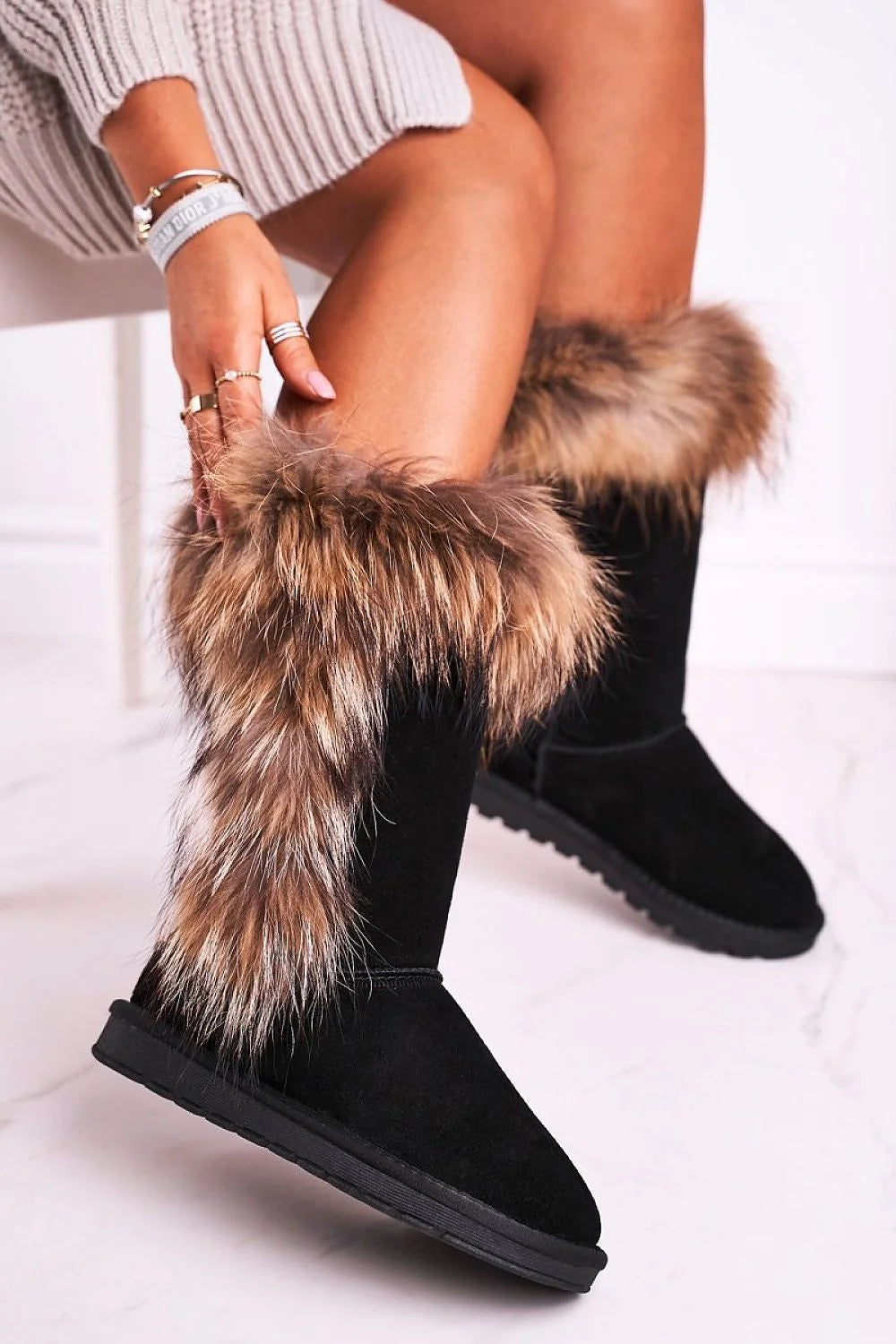 Bottes en daim fourrées pour femmes élégantes et confortables hiver camel chaud tendance antidérapant