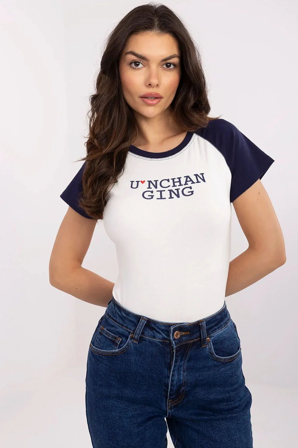 T-shirt femme raglan court manches blanc crème bleu marine coton élasthanne ajusté texte cœur
