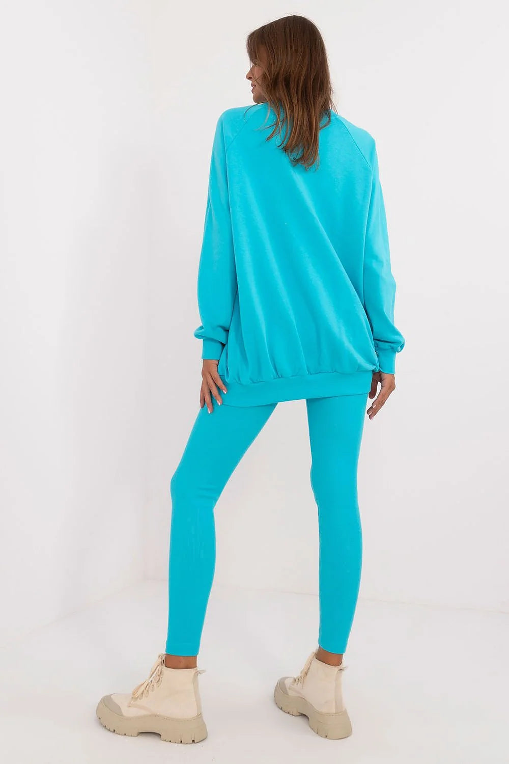 ensemble femme turquoise loungewear sweatshirt oversize molleton manches longues motif relief tête mort legging taille haute ajusté fuselé