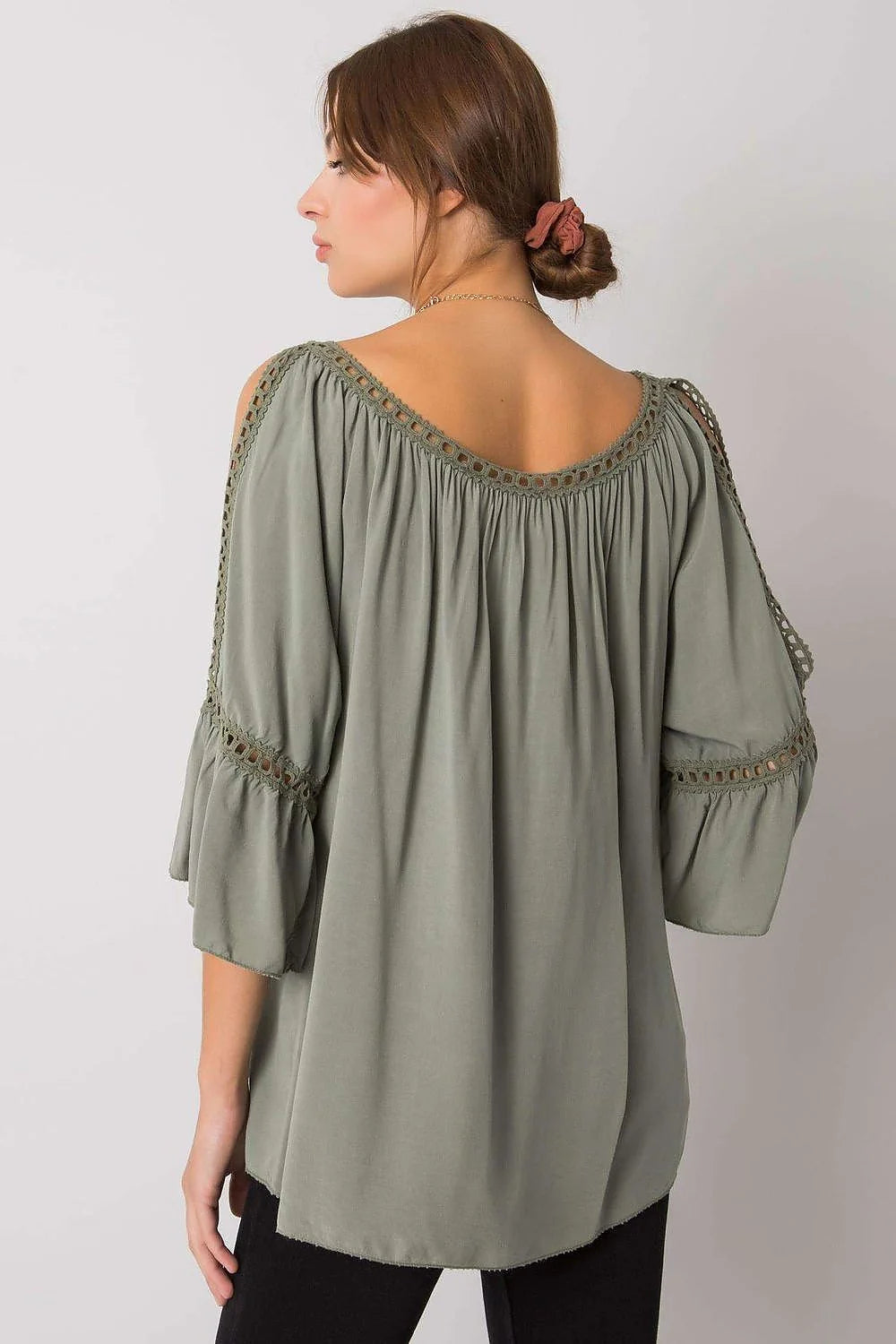 chemisier Och Bella orange vif viscose léger respirant ample fluide encolure arrondie fronces manches troisquarts coldshoulder évasées dentelle ajourée bohème