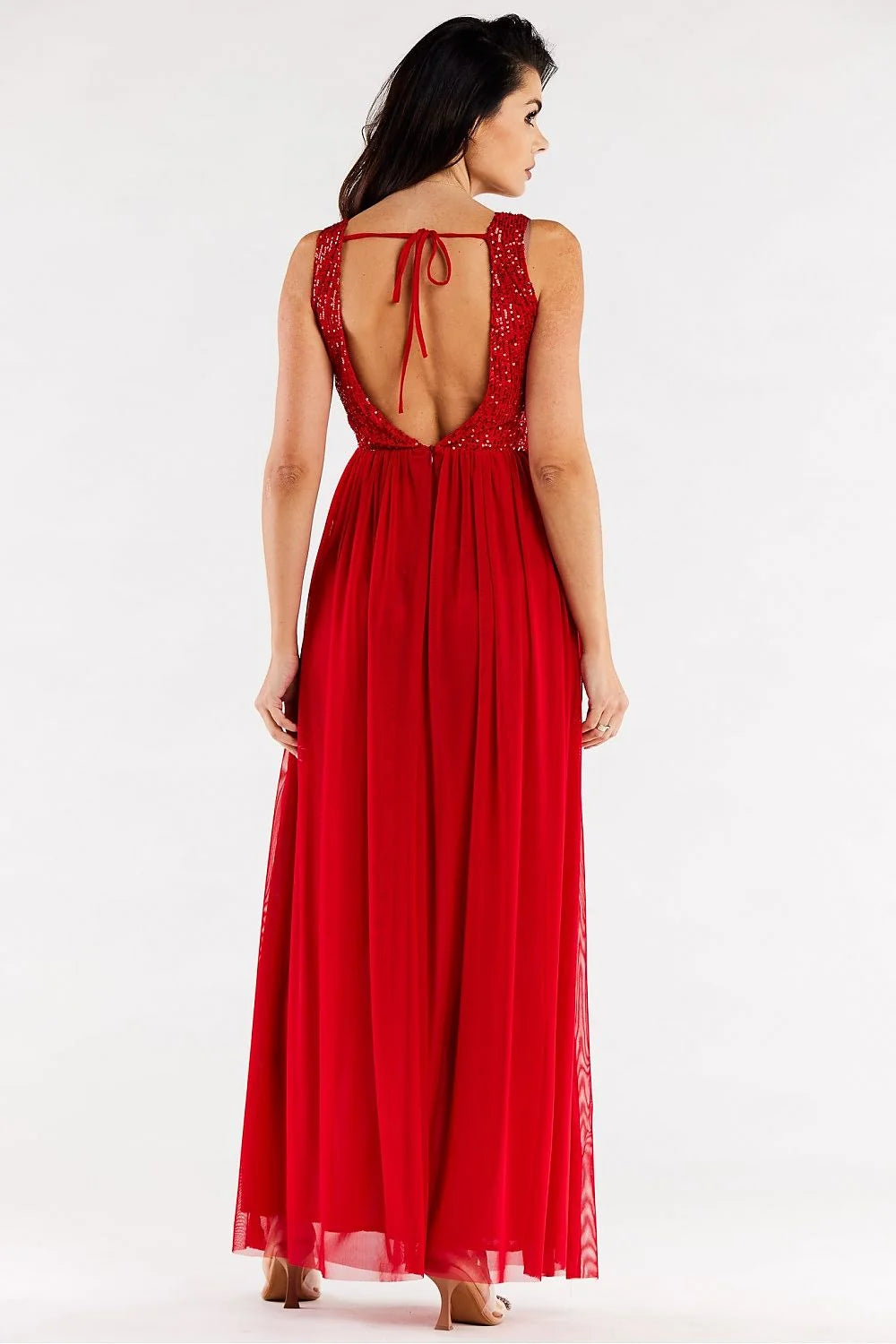 robe longue élégante sans manches dos ouvert pailleté rose poudré décolleté plongeant taille empire jupe fluide mousseline fente