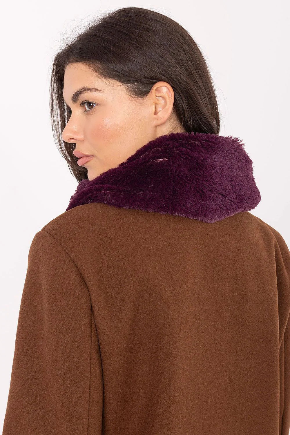 snood col fourrure fausse prune profond pelucheuse dense lustrée chaude moelleuse élégante soignée enveloppante ajustée anneau confortable luxueuse hivernale 82cm