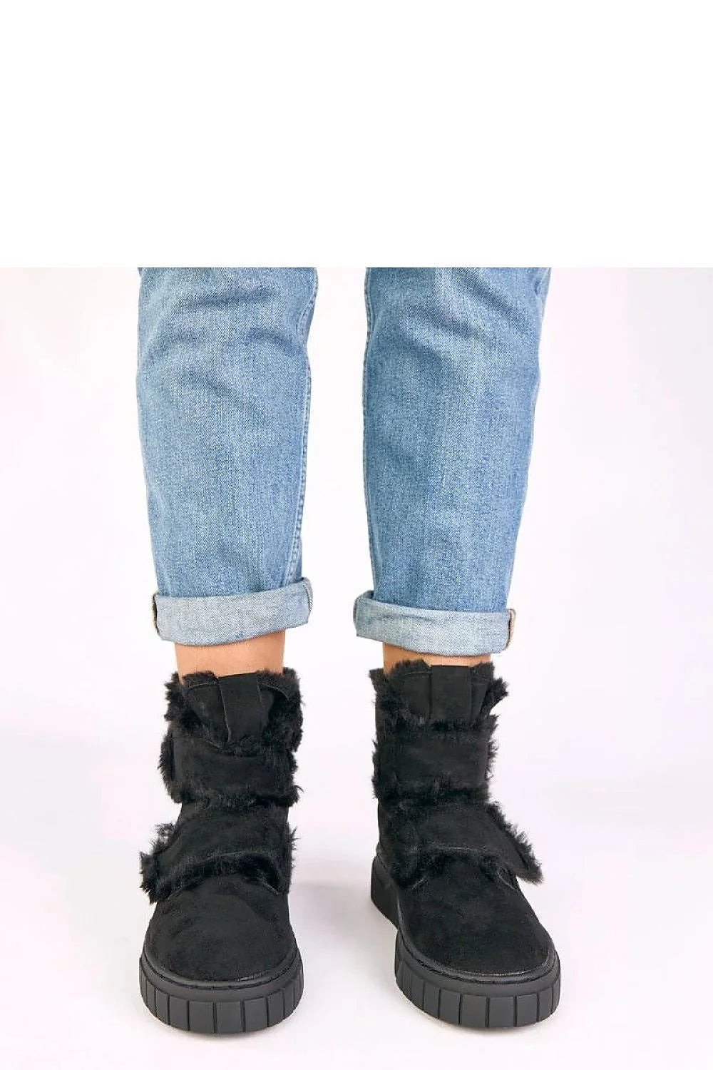 bottines femme noir suédé écologique fourrure synthétique doublure chaude plateforme 4cm crantée antidérapante confortable mi mollet scratch maintien cheville style