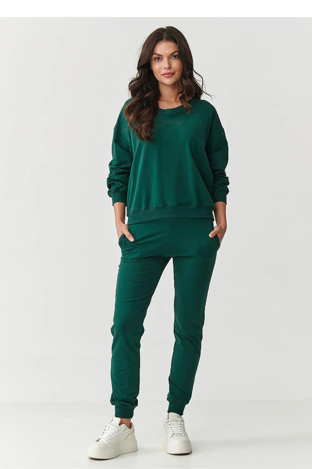 ensemble survêtement femme sweat col rond oversize molleton coton élasthanne vert sapin jogger taille élastique poches latérales côtelés logo brodé