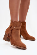 bottines femme suédine écologique daim cognac bout arrondi bride frangée rivets talon colonne bloc empilé semelle crantée antidérapante confort urbain