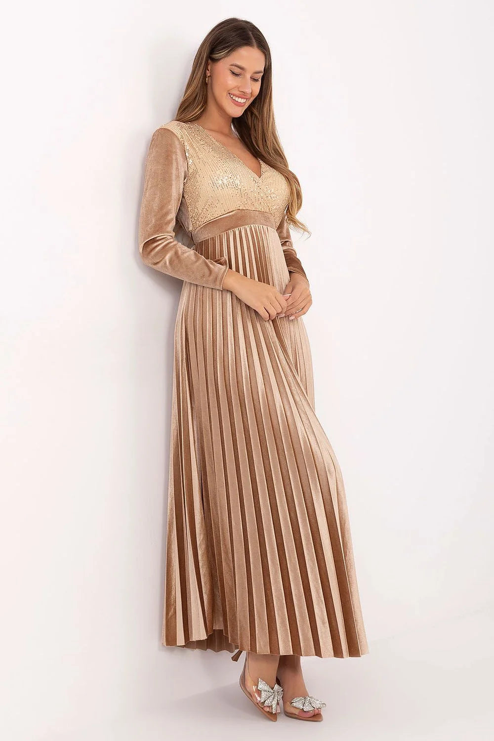 robe longue maxi velours champagne doré corsage croisé sequins décolleté cachecoeur manches longues taille empire jupe plissée satinée métallisée