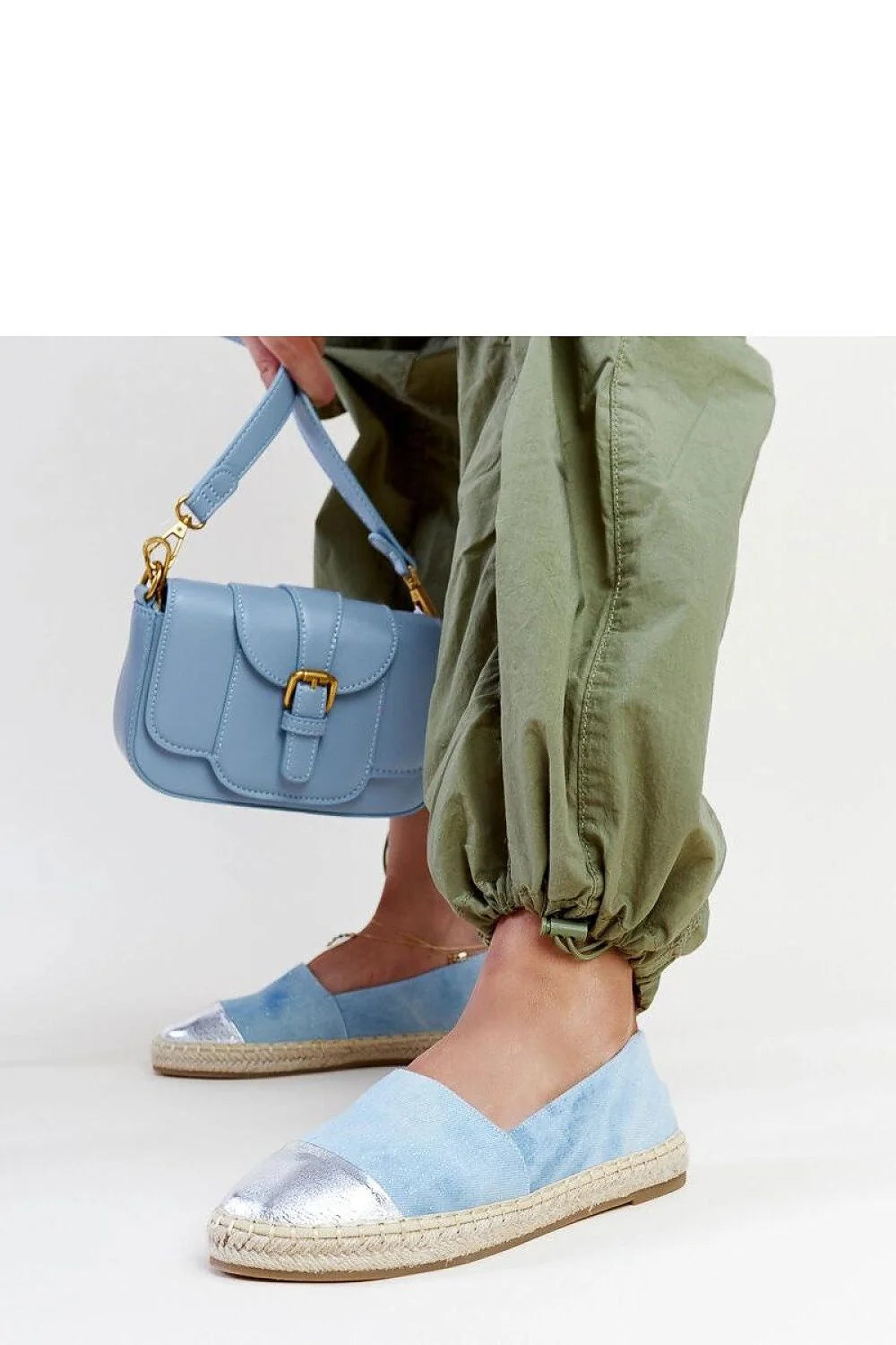 espadrille solea femme estivale bleu clair délavé textile embout argenté métallisé bout rond slipon plate semelle jute tressée rembourrée confortable