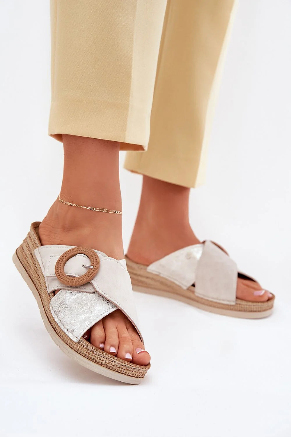 Sandales femmes design mules ouvert corde tressée cuir artificiel boucle bois Inblu style élégant confortable été 2023