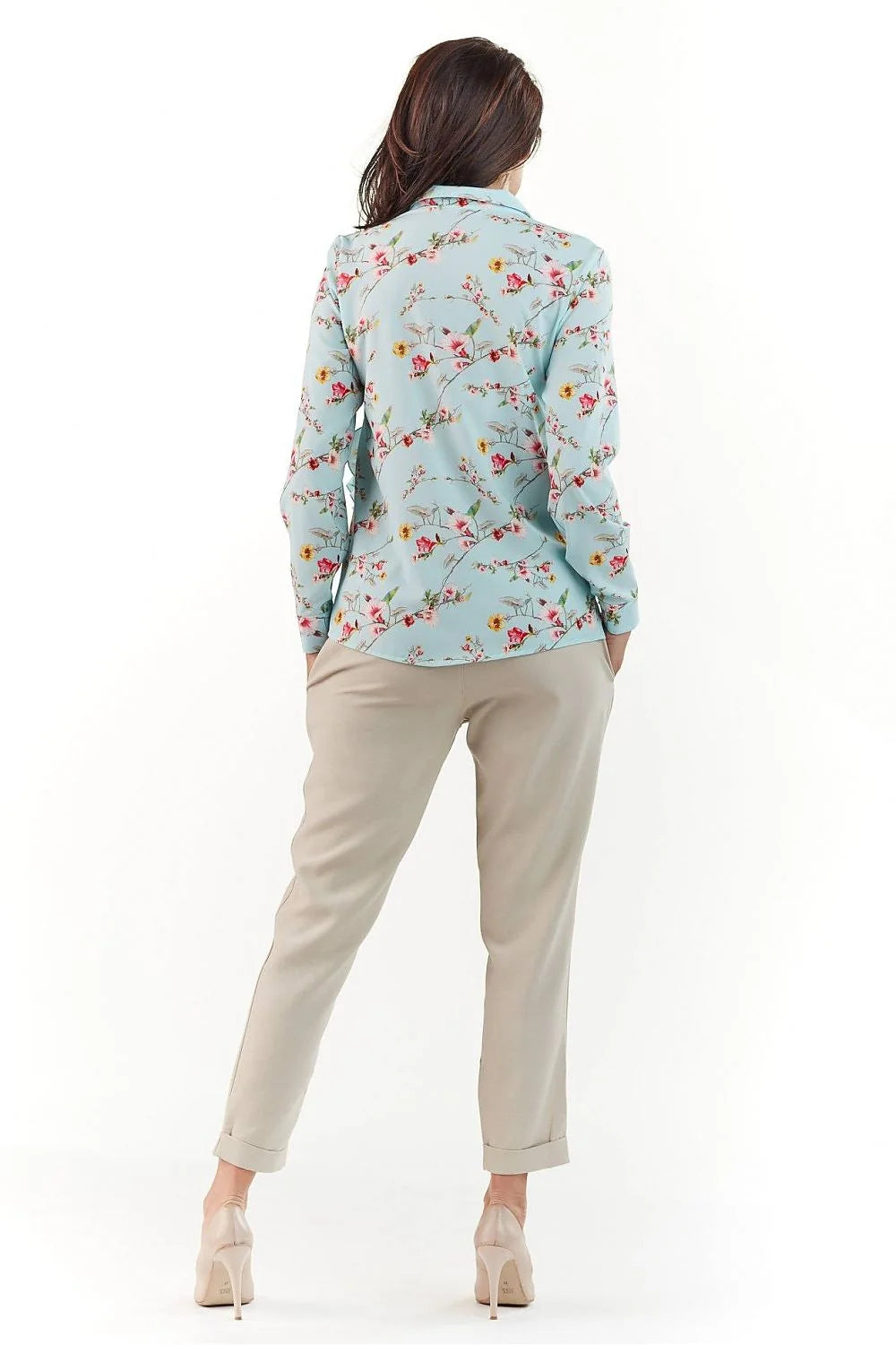 Ensemble blouse chemise manches longues tissu léger floral chic pantalon beige décontracté pour femmes élégantes