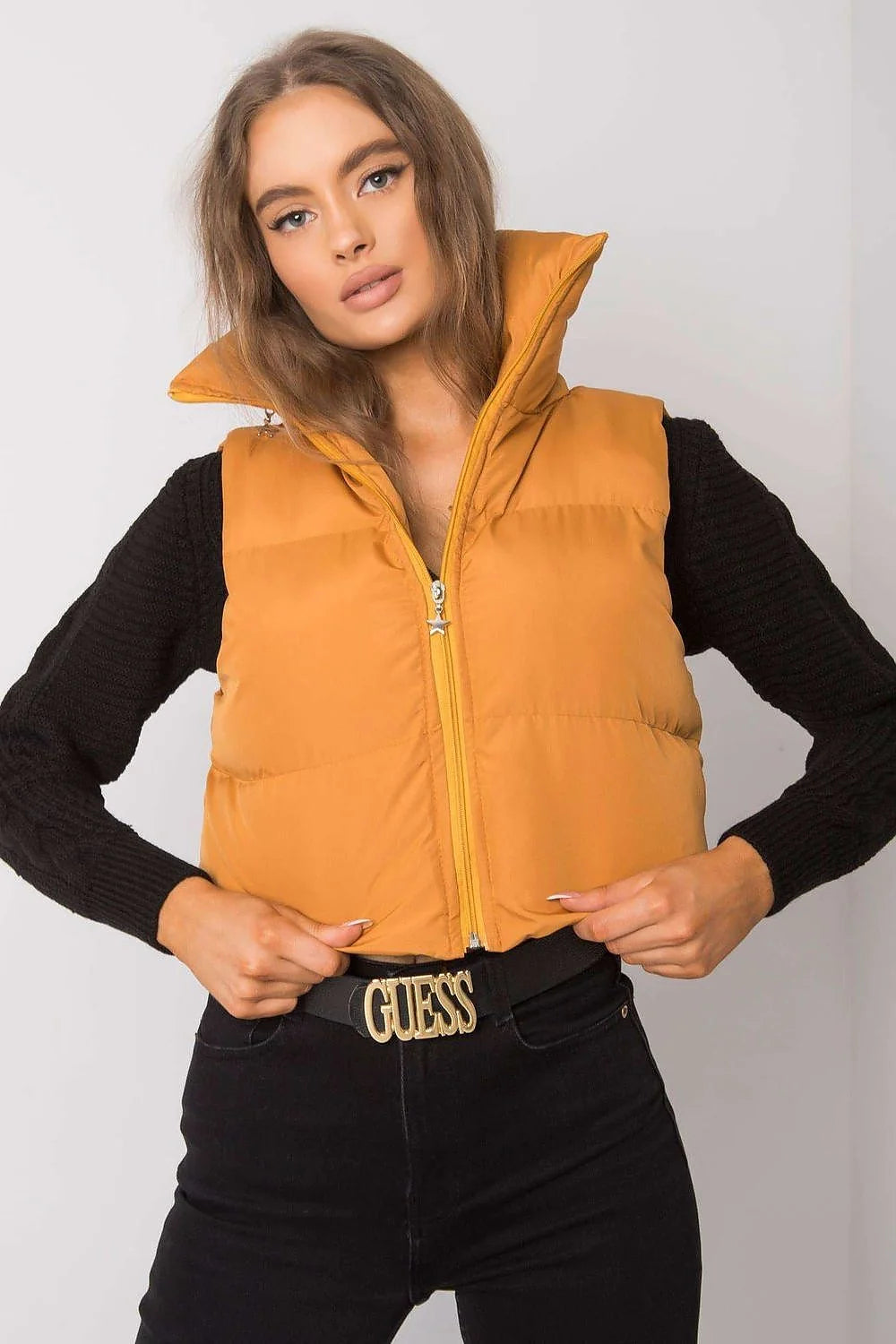 Gilet matelassé femme polyester style urbain chaud imperméable sans manches col montant élégant hiver