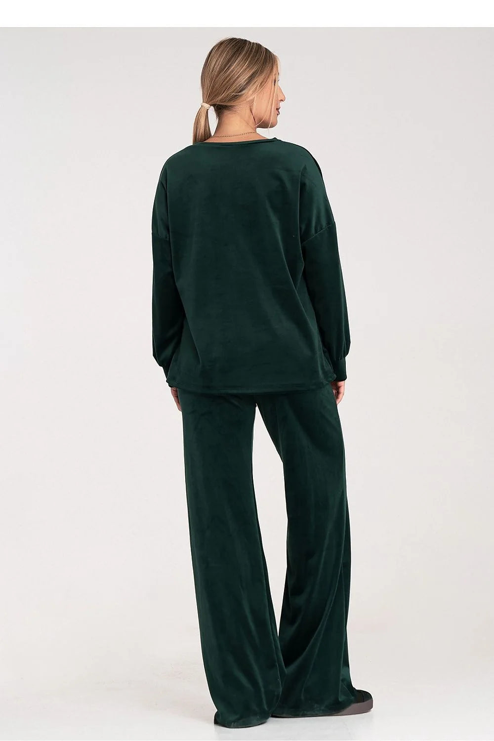 ensemble loungewear femme deux pièces sweat oversize col rond manches longues pantalon large taille élastiquée cordon velours vert