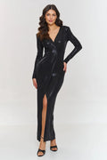 Robe longue Makadamia élégante en tissu métallique noir, manches longues, décolleté en V profond, ajustée femme occasion spéciale